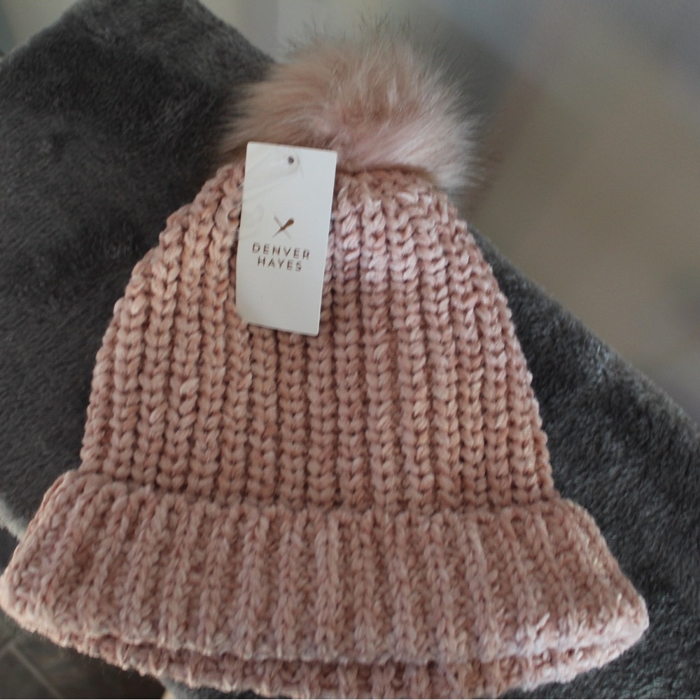 Denver Hayes Pink Knit Beanie